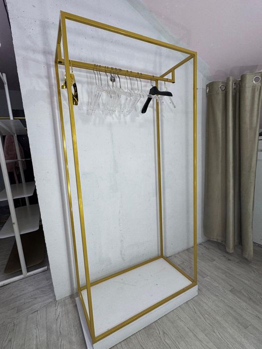 Стеллаж,ветриналар