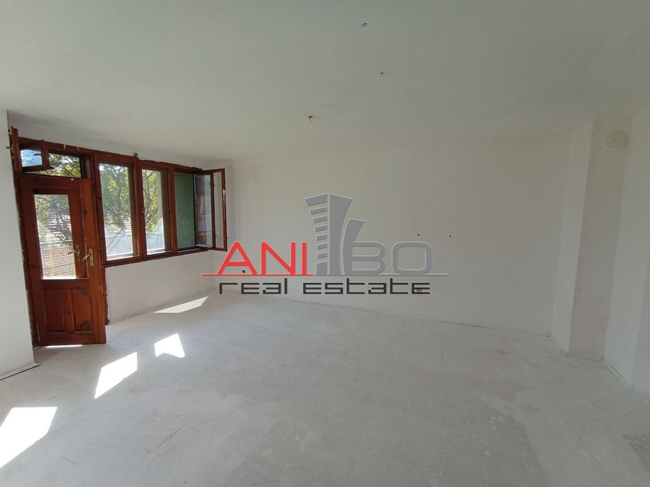 Продава се Едностаен апартамент в Варна, ВИНС - 63 кв.м за 2461 €/кв.м - Снимка #1