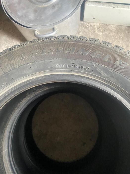 Продам комплект зимних шин