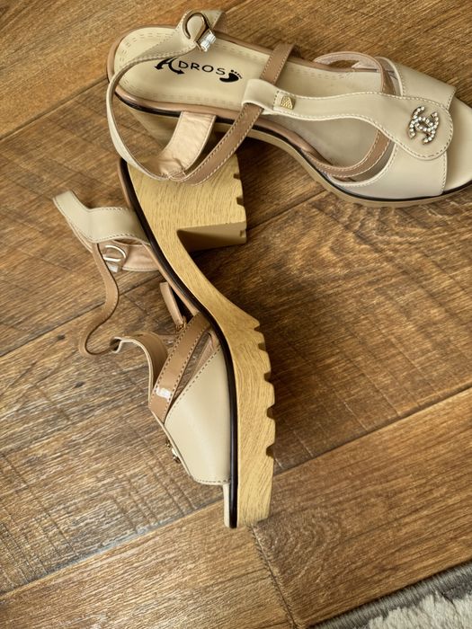 Женская обувь новая