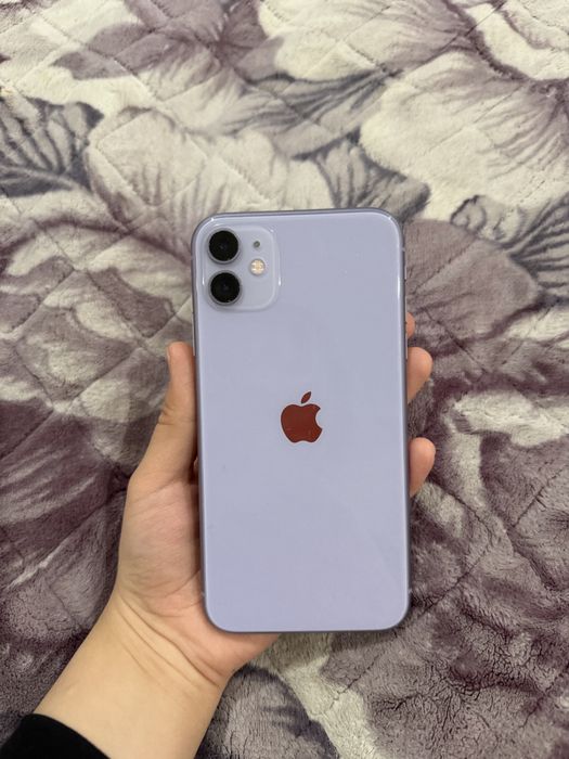 Айфон 11 срочно продается