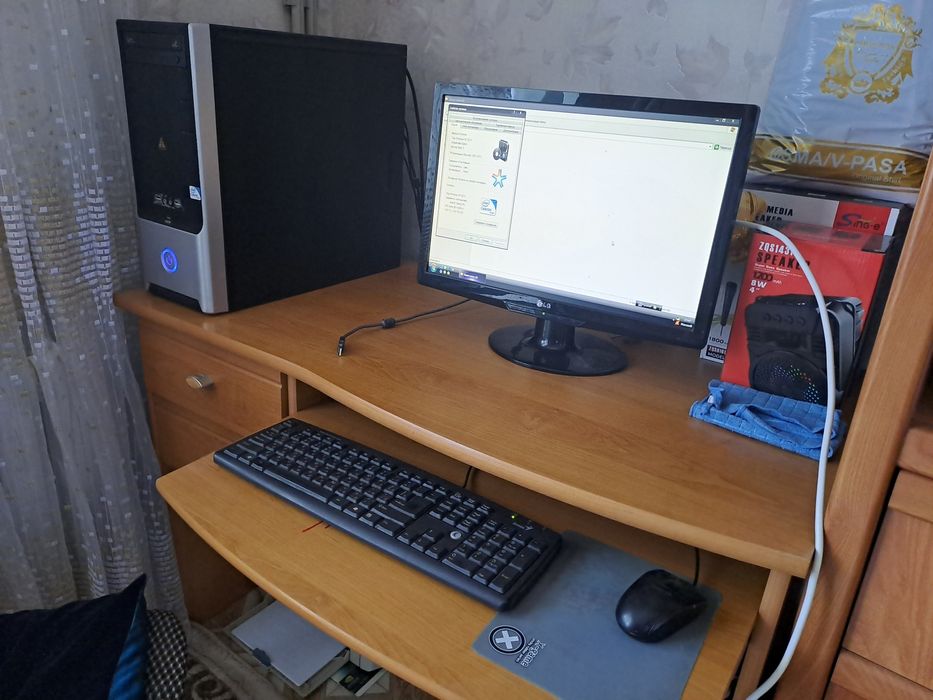 Офисный компьютер