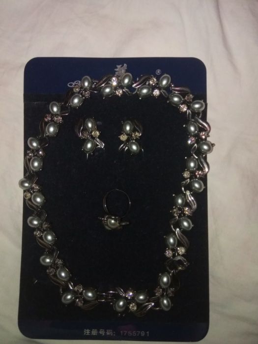 Продается новый комплект. Состояние отличное и качественно