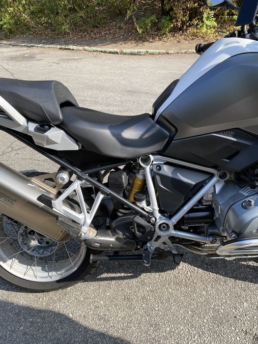 BMW R 1200 GS 2019 3 Pachete LED Keyless Alarma Akrapovic 1 Proprietar