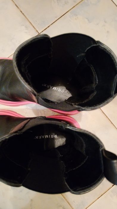 Боти номер 38 10лв.