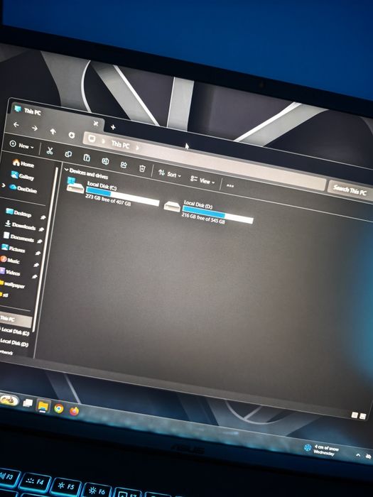 Laptop gaming ASUS V16 V3607VM-RP030WS 16"1920x1200 144Hz Core i7 32GB 1TB SSD NVMePCle 4.0 NVIDIA Geoe RTX5060