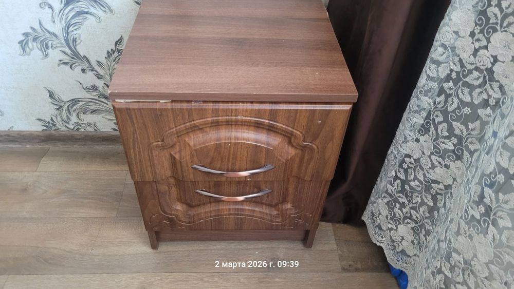 Продам спальный гарнитур