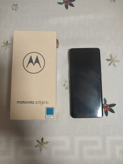 Motorola edge 40 neo impecabil la cutie