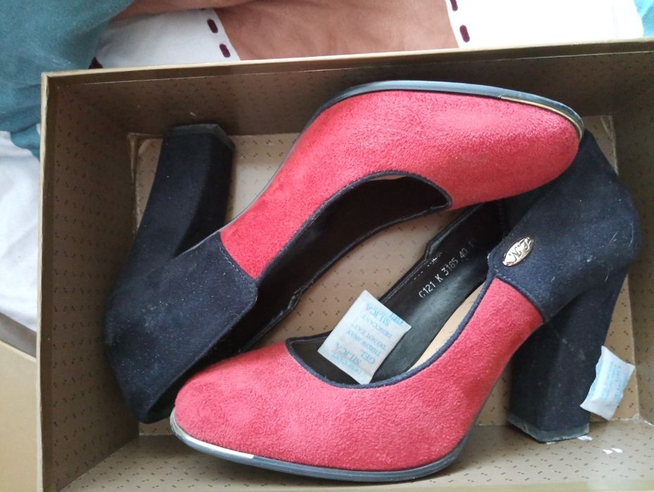 Продам туфли жен. 39/40