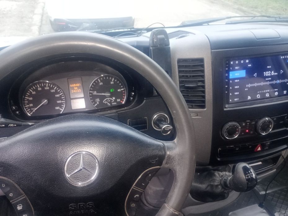 Mercedes sprinter