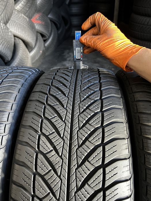 4 anvelope iarna ca NOI 245/45/18 , GoodYear* , 7.5 mm !