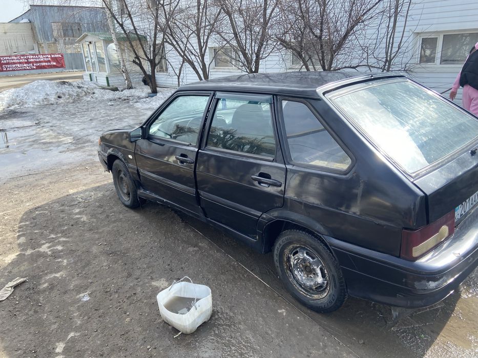Продам ваз 2114 чистый Казах