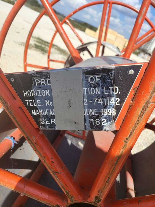 Макари за маркучи и кабели