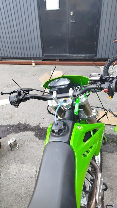 Продам enduro 06