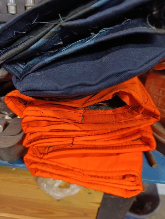 Продам рукавицы комбенирвоные и теплые