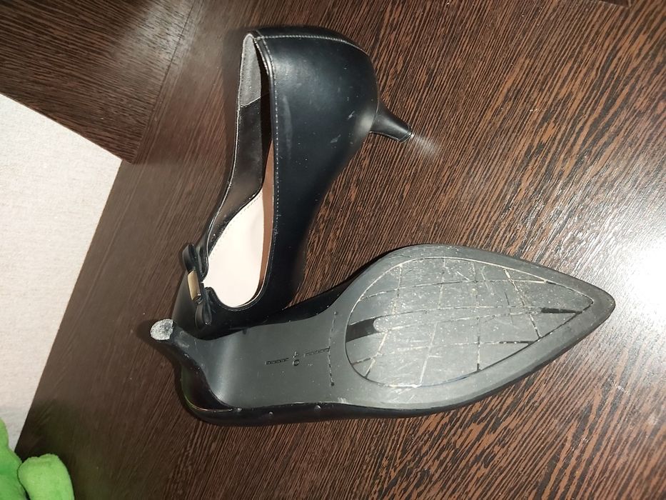 Продам туфли женские 40 р