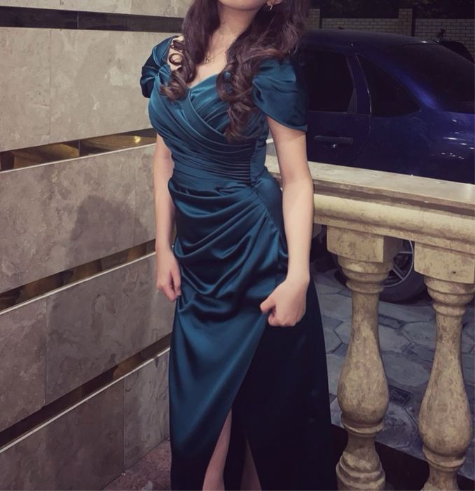 Вечерние платье , 42-44 размер