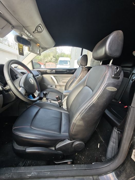 Volkswagen new Beetle седалки на части