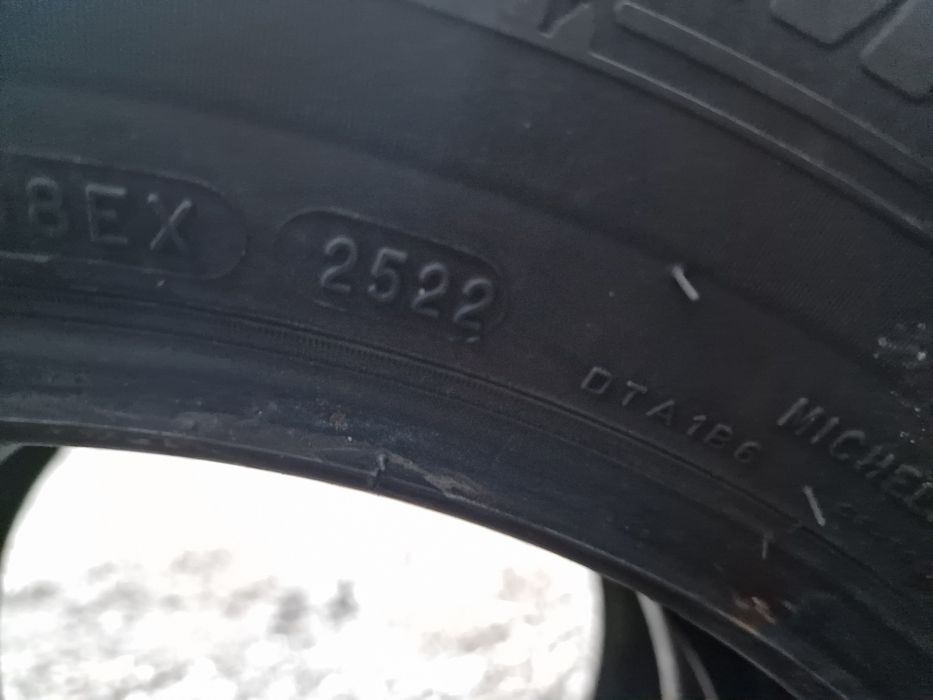 Anvelope 215/65R16 marca Michelin, M +S, DOT 2022 ,6 mm