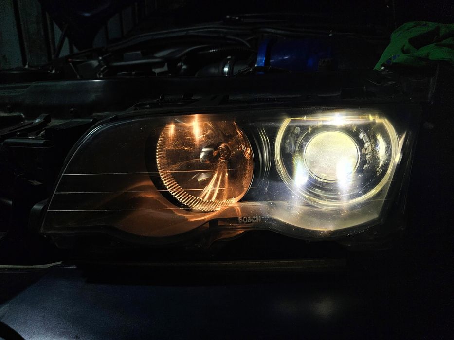 Фарове ксенон бмв е46 седан/комби