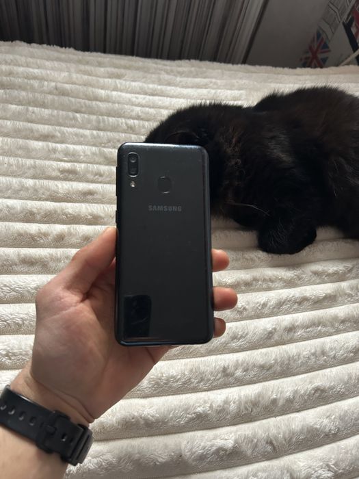 Vand doua telefone Samsung si huawei