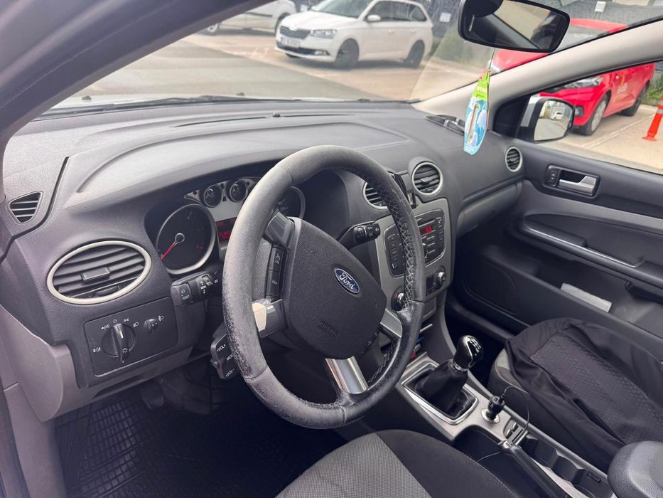 Ford Focus 2 Sedan Facelift