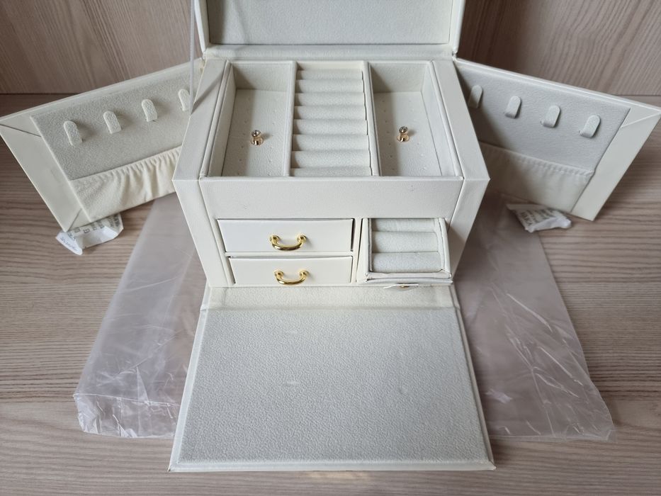 Cutie organizare bijuterii