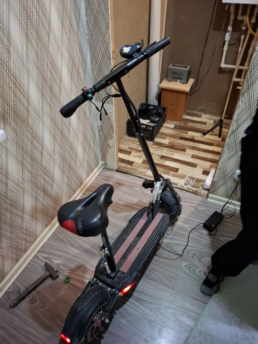 Продам Электрсамокат