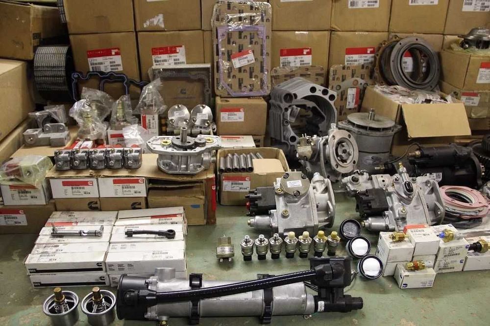 Запчасти для Hitachi,Cat,Jsb,Hidromek