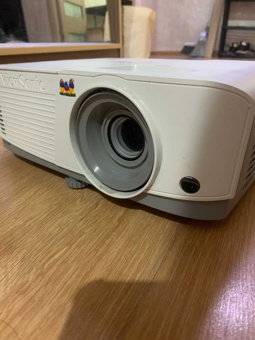 Продаётся проектор в идеальном состоянии!