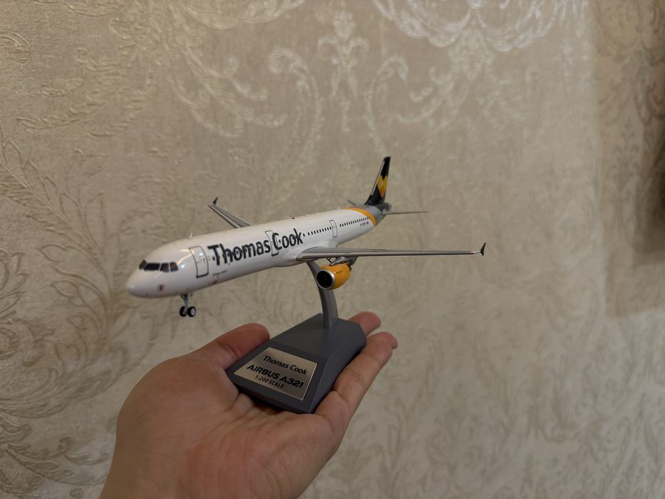 Макет самолета Airbus A321 и Boeing 757