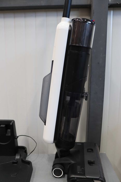 Ultenic AC1 Elite прахосмукачка за мокро и сухо почистване,LCD дисплей