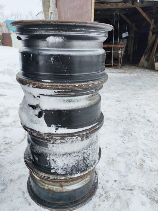 Оригинальных R15 дисков для Тойота Хайлукс