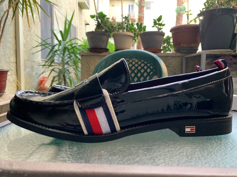 Tommy Hilfiger • Томи Хилфигър