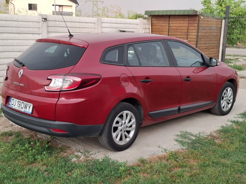 RENAULT Megane 2013 — imagine 3