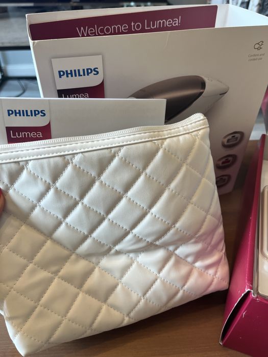 Фотоепилатор Philips Seria 9000