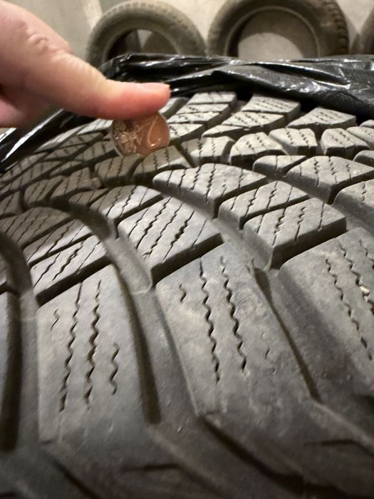 Гуми Кумхо 235/40 18