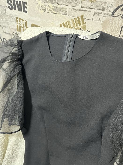 Платье черное классика