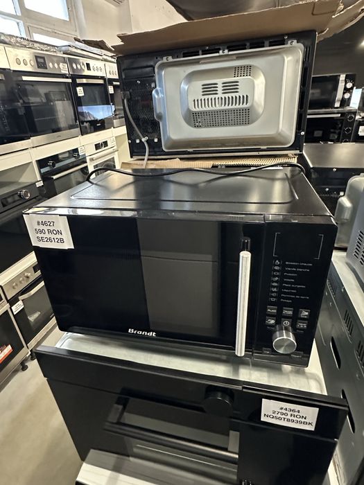 Cuptor cu microunde Brandt SE2612B