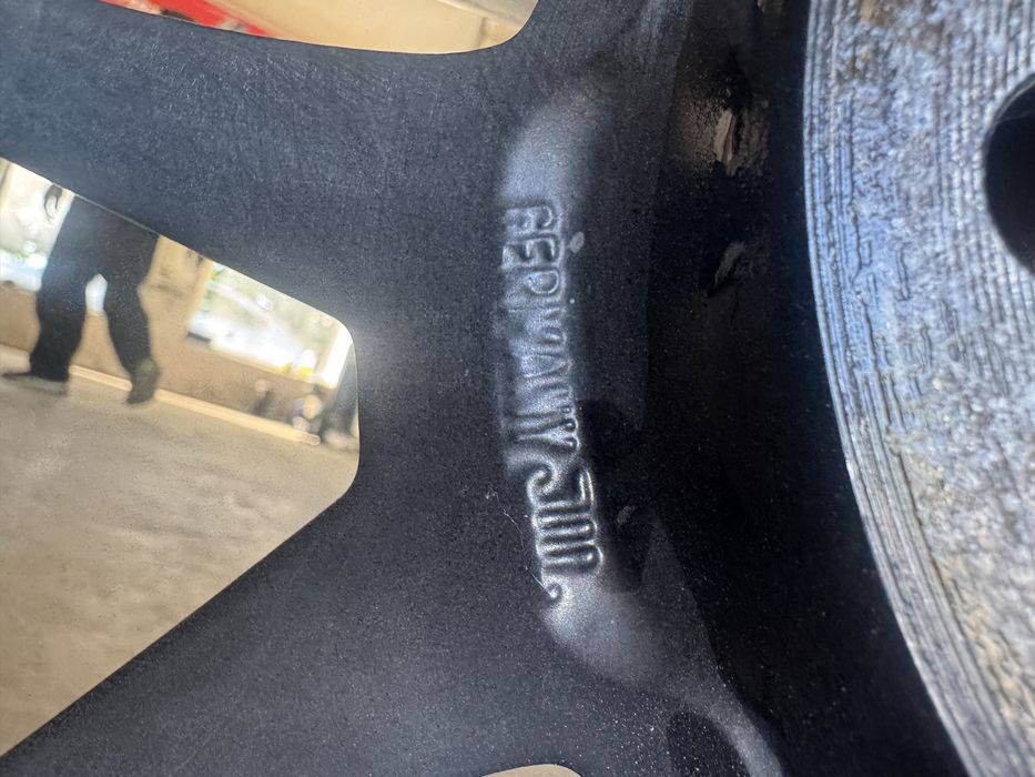 Speedline19 Momo 255 35 19