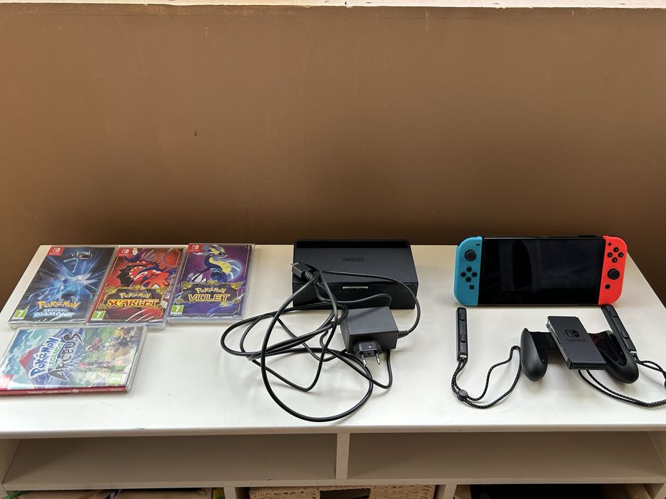 Nintendo Switch LED 64GB