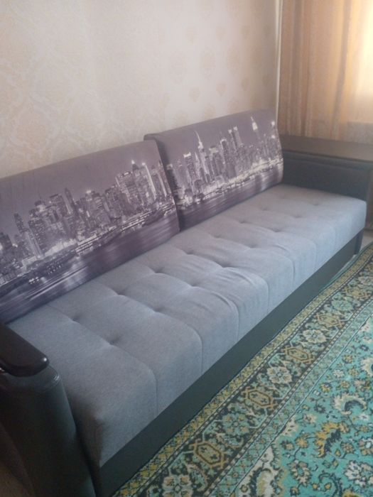 Продам диван в отличном состоянии