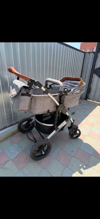 Продам детскую коляску