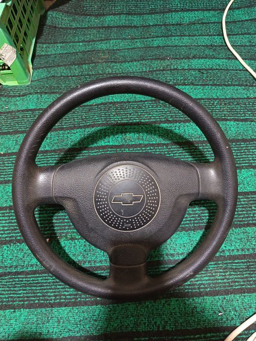 Ласетти руль   продаётся