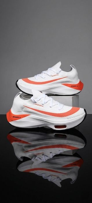 Новые Кроссовки Nike