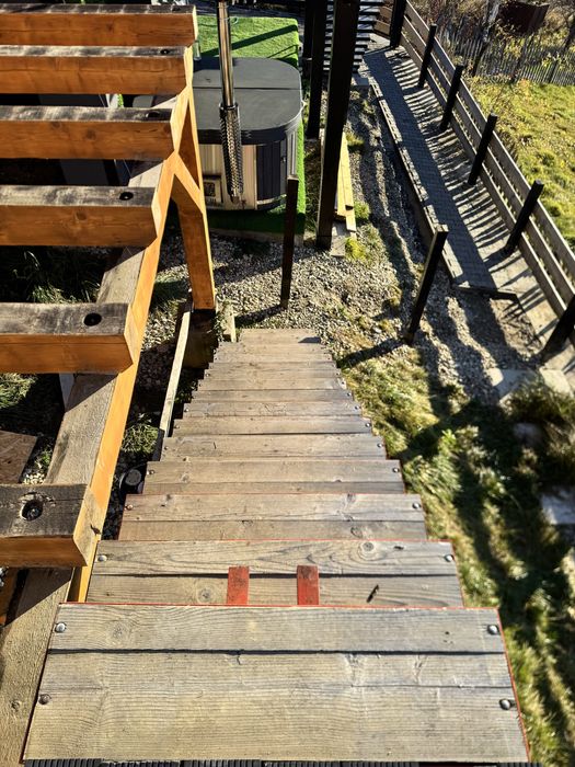 Scara 5 m lungime  / 99 cm latime treapta