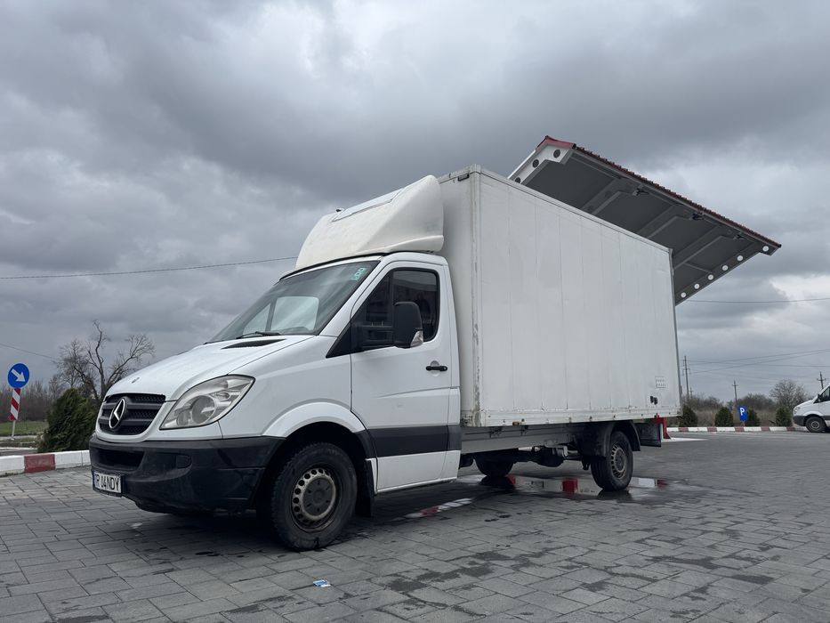 Mercedes Benz Sprinter