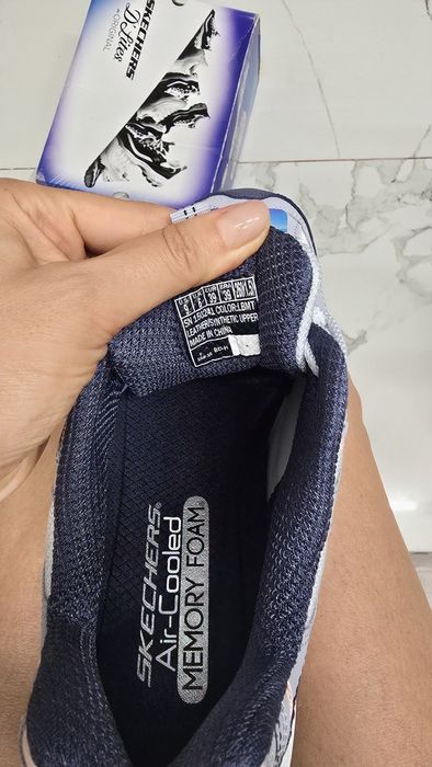 Кроссовки Skechers D'Lites