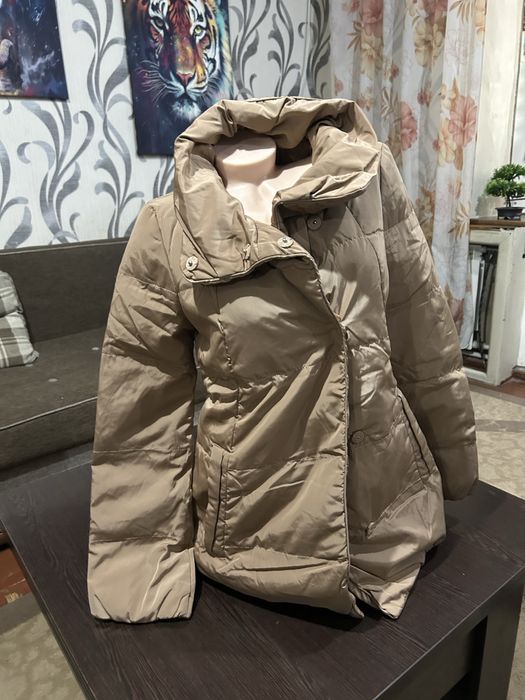 Продается новая куртка женская размер S