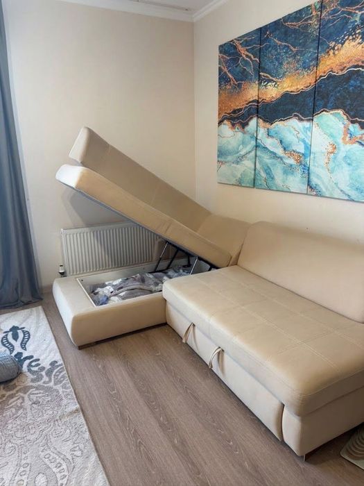 продам диван б/у